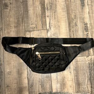 Black Plaid Crossbody bag with gold zippers